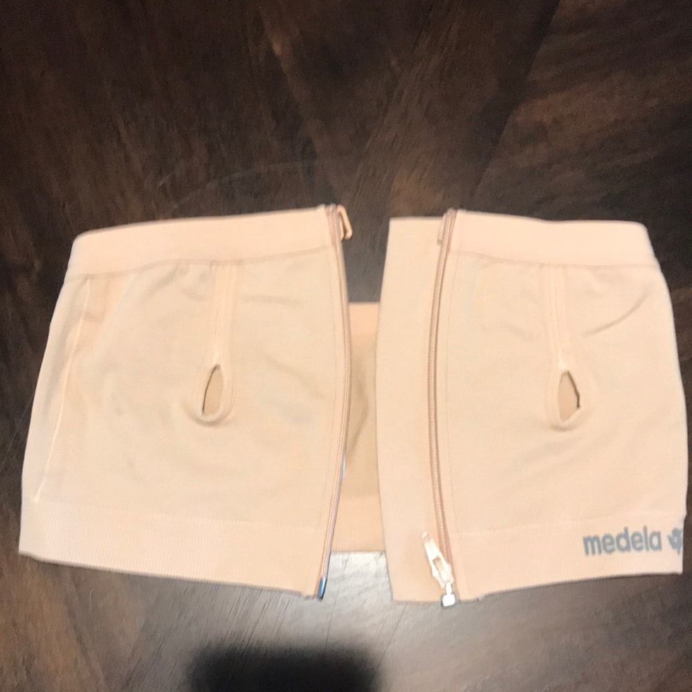 Medela Hands Free Pumping Bra